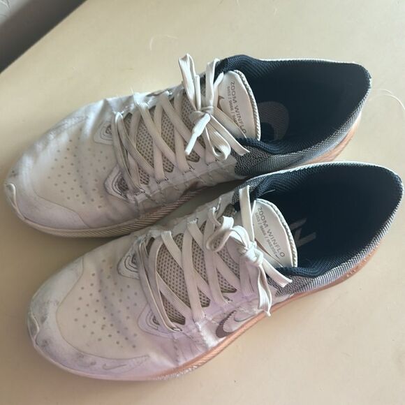 Women’s Nike Winflo Zoom 8 - Picture 2 of 8